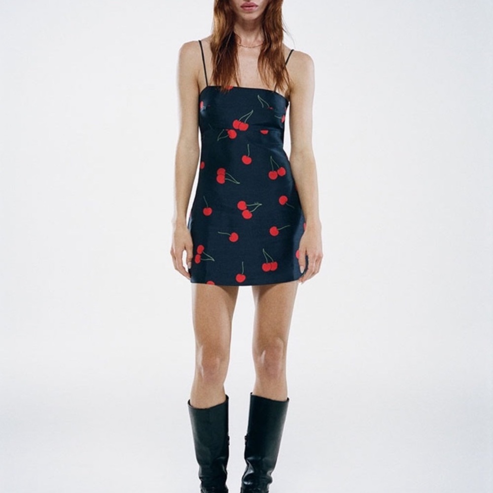 Realisation Par Christy Dress in Wild Berries